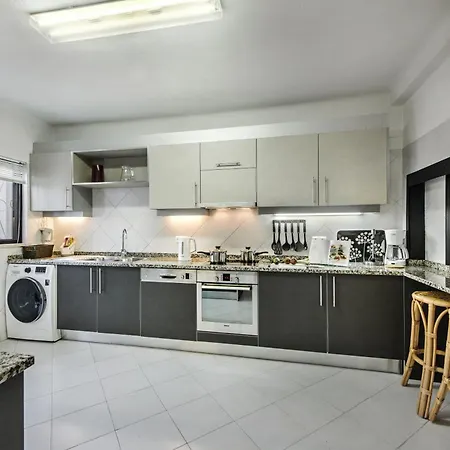 Mng Elliott24 Vale do Lobo