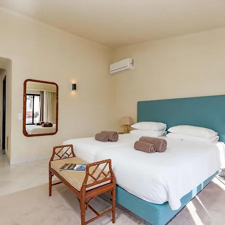 Mng Elliott24 Willa *